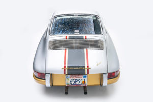 Fabien-cuffel-typographiste-graphiste-geveve_Swissgraphicdesign_Atelier-Horloger_SLH_porsche911_vintage